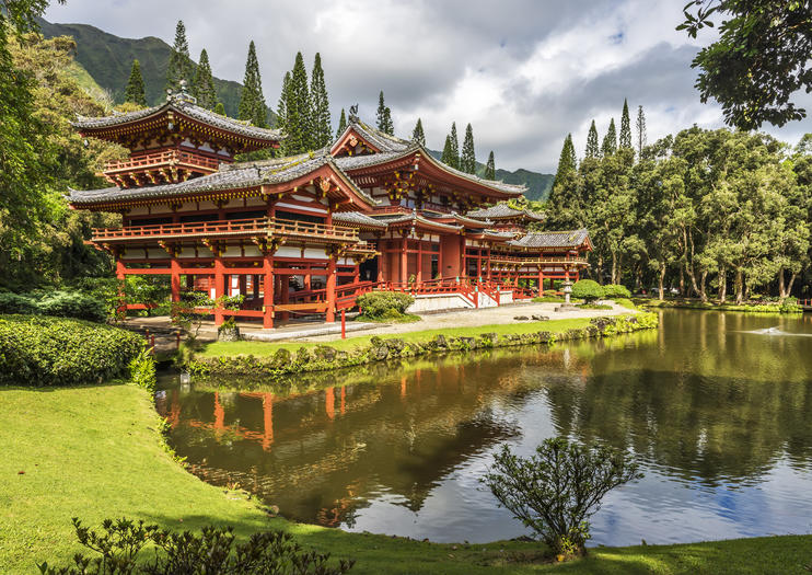 How to Get Off the Beaten Path on Oahu